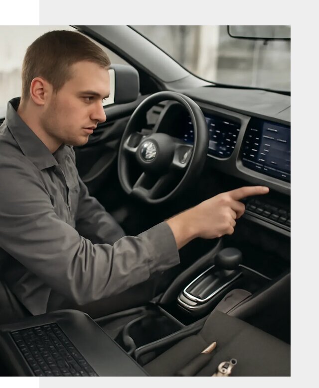 Русификация автомобиля Nissan N7 под ключ в Томске официально